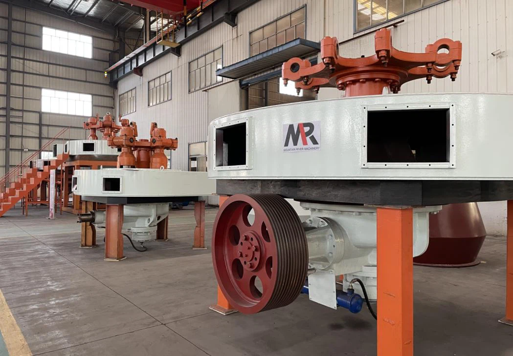 Raymond grinding mill