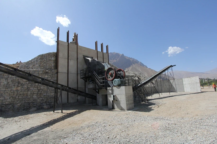 MR Hydraulic Crusher Used For Granite Quarry