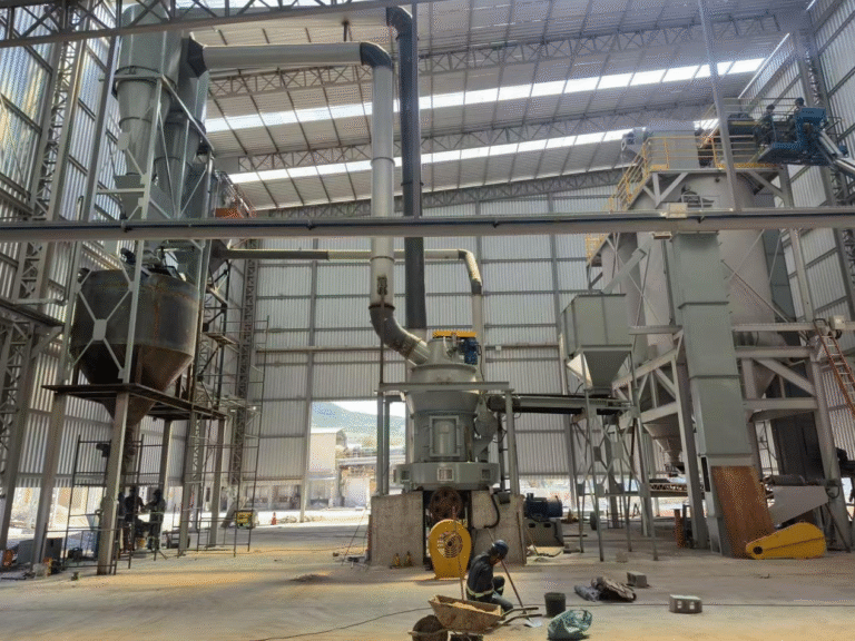 Planta de Moagem com Moinho Raymond para Coque de Petróleo de 4-5 tph